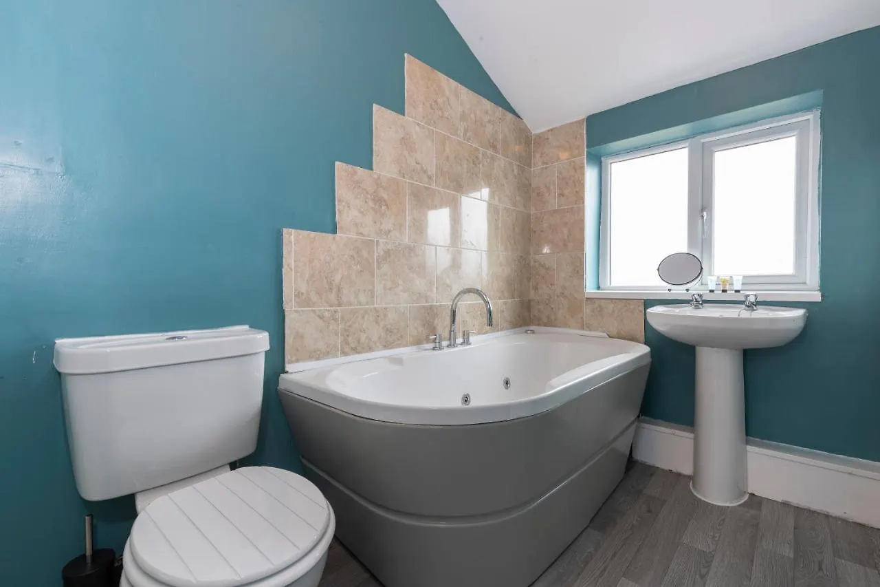 فيلا Coastal Retreat! ريدكار المملكة المتحدة
