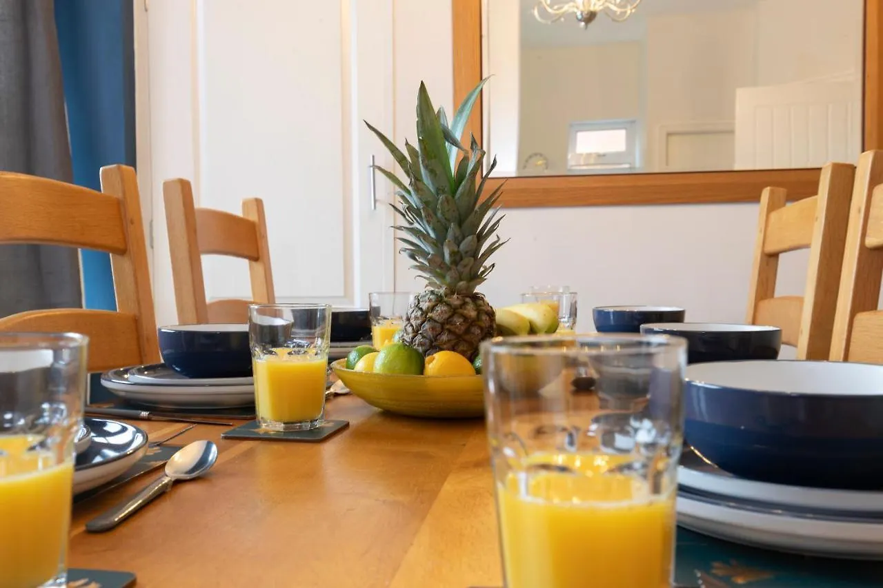 بيت للعطل فيلا Coastal Retreat! ريدكار